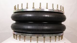 Instrukcja wymiany resorów pneumatycznych Firestone W01-M58-7532